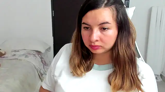 __Emma__11__Lecat_'s Live XXX Chat