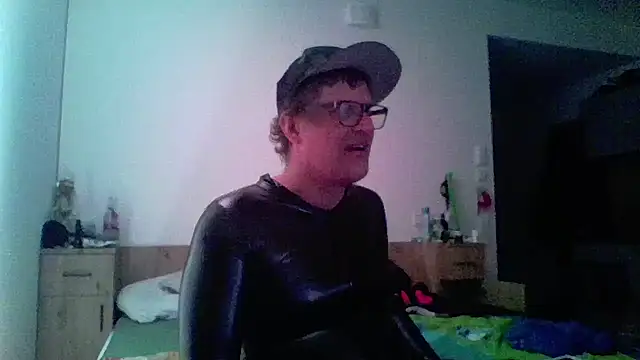 Bigthroaterboy Webcam-Show