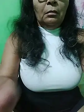 Amarantha25 现场XXX聊天