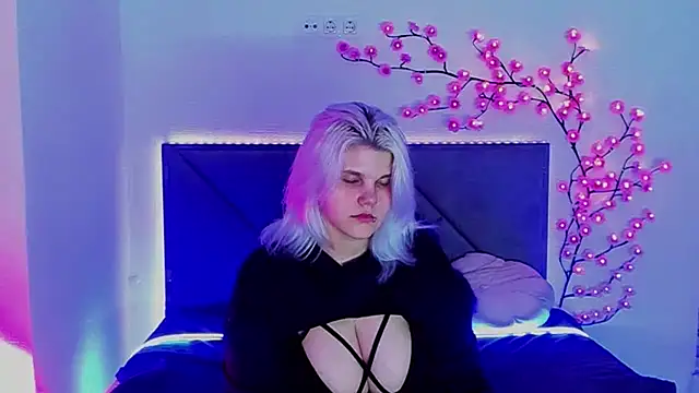 JoannLowe 现场XXX聊天