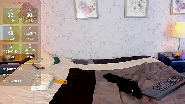 Chat +18 de liam_twiink ao vivo