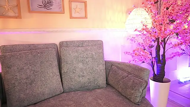 MeganLowell's Live XXX Chat