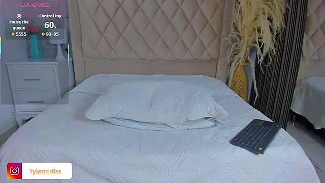 Chat +18 de TylerCross_ ao vivo