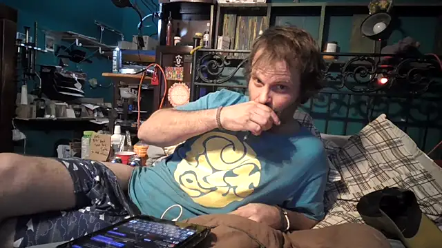 Chat +18 de charactrzero ao vivo