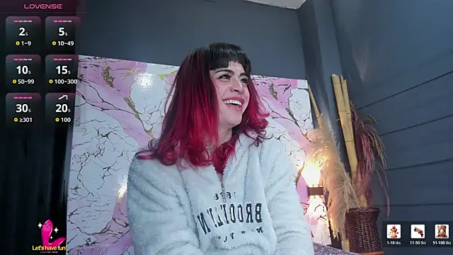 Nahomii__Doll webkamerás műsora