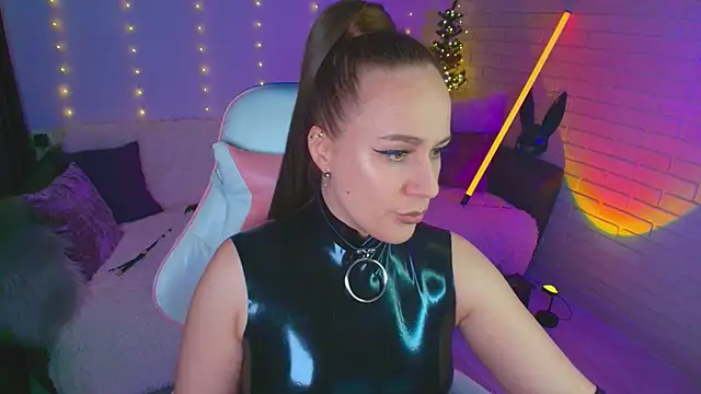 pepper_cat_ Adlı Modelin Canlı XXX Sohbeti