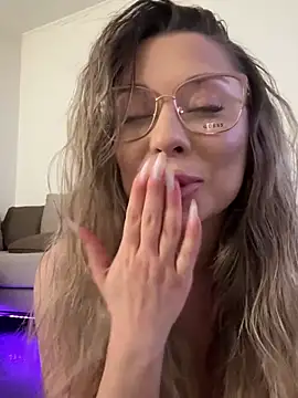 Assmerising Live XXX-Chat