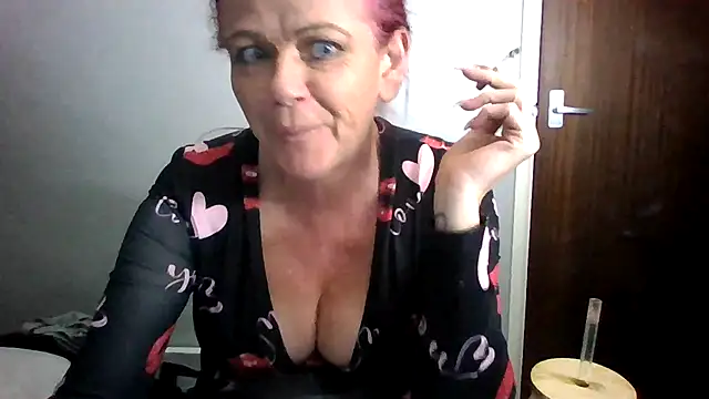 Forbidden-Irish-x's Live XXX Chat