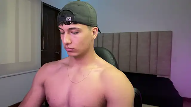 CHRIS_MORGAN1: вебкам-шоу