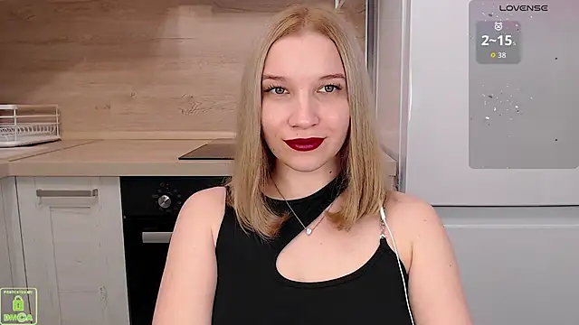 hottie_satan Adlı Modelin Canlı XXX Sohbeti