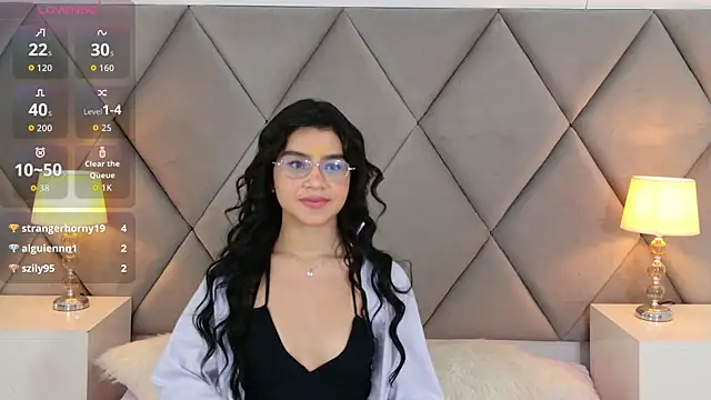 Chat XXX en directo de OliviaDiaz