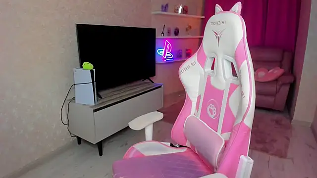 _FireInMySoul_ Adlı Modelin Canlı XXX Sohbeti