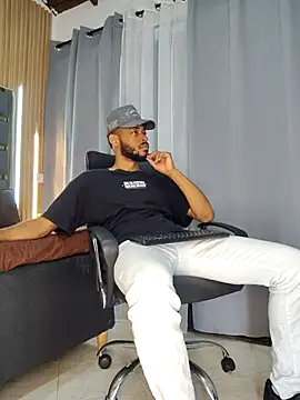 Oliver_bigblack_cock: вебкам-шоу