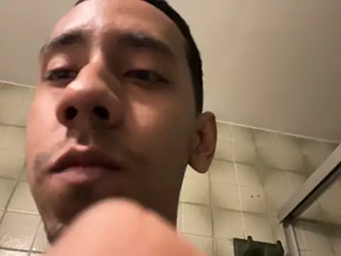 Lion_TNTx Webcam show