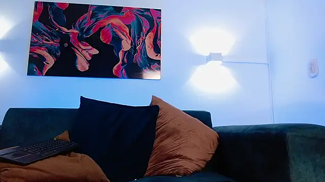 XXX chat uživo modela DominicParkerr