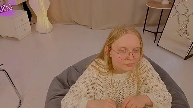 AlicaCohill's Live XXX Chat