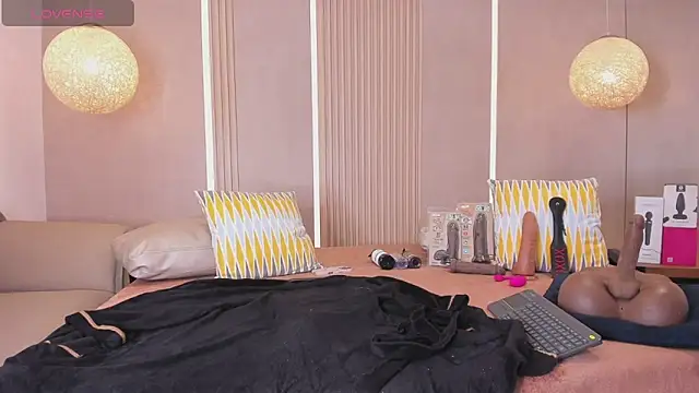 Chat XXX ao vivo de sabrina_shark_