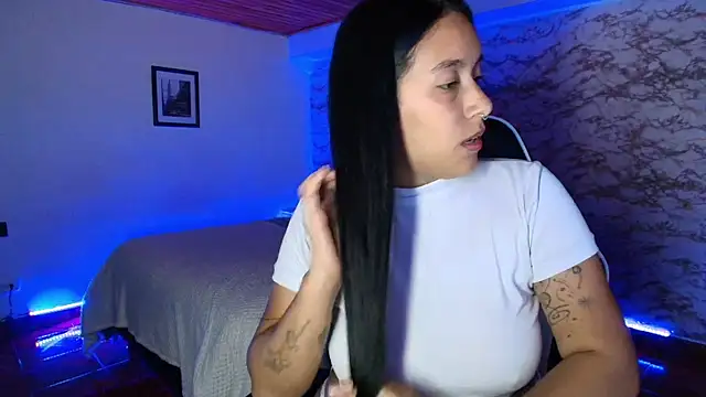 Camila_IRoose – Live XXX-chat