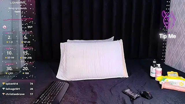 Chat XXX ao vivo de EbonyCoWorker