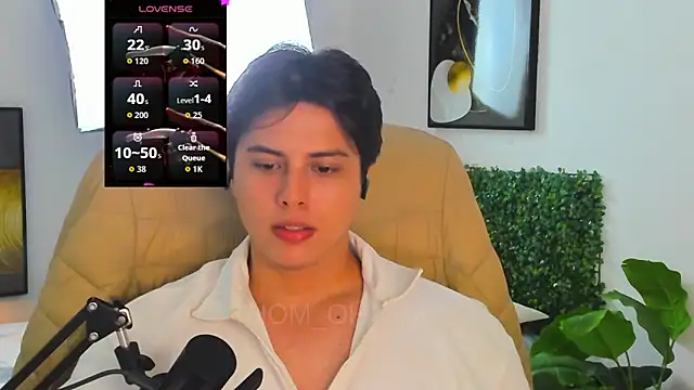 Thom_Ohtani 라이브 XXX 채팅