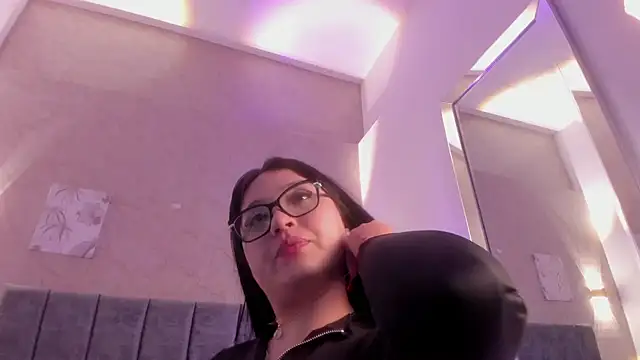 Lunaa_bellaa Live XXX-chat