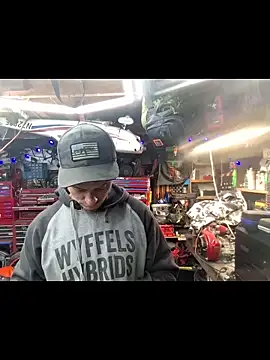 twistafatpipe Live XXX Chat