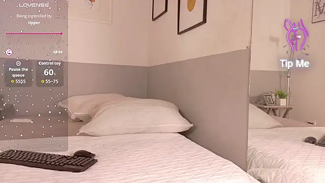 Онлайн чат XXX missfoster