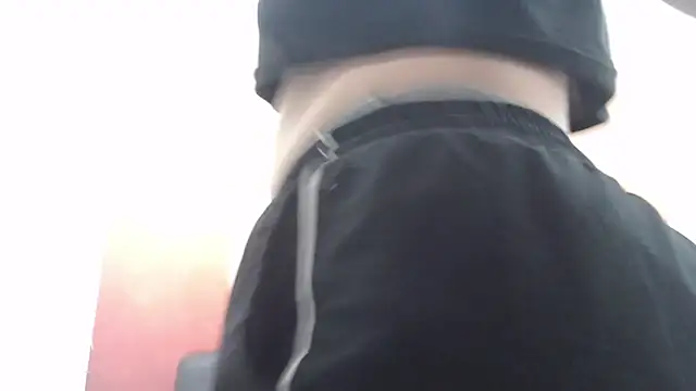 Laura_hottt Adlı Modelin Canlı XXX Sohbeti