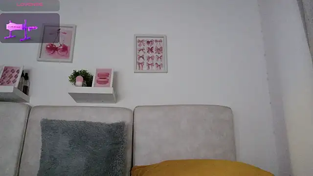 Malka_Burning 即時 XXX 聊天