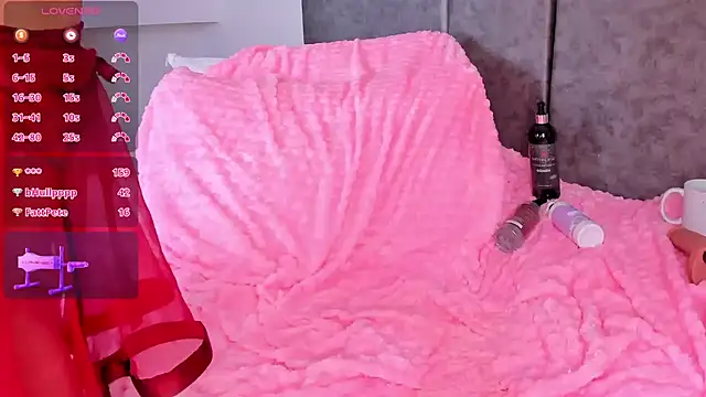 SelenaGmez 即時 XXX 聊天