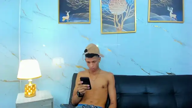 Little_nicoll Live XXX-chat