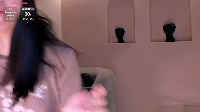 LucieMartin's Live XXX Chat