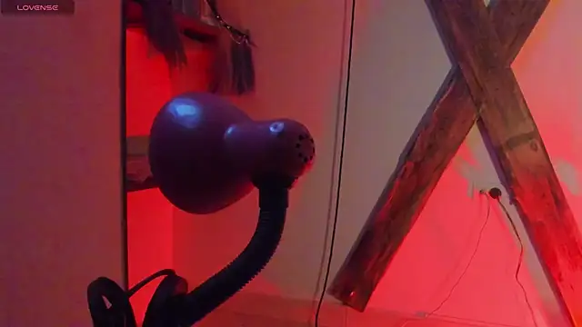 chantal_rusell 即時 XXX 聊天