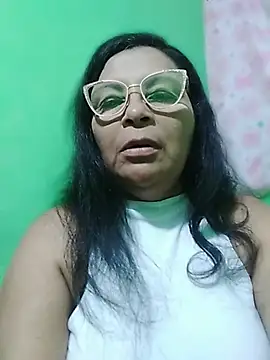 Amarantha25 即時 XXX 聊天