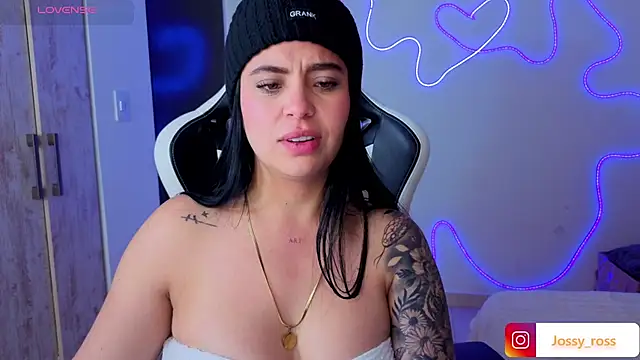 Victoryyy_ Chat XXX in diretta