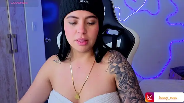 Victoryyy_ Live XXX-chat