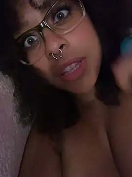 nintendhoen Live XXX chat