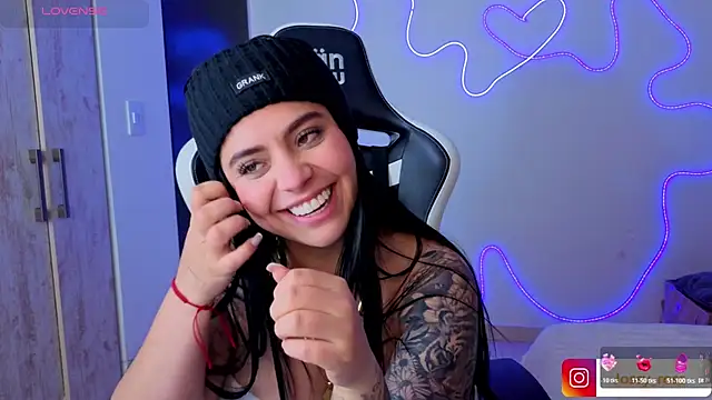 Victoryyy_'s Live XXX Chat