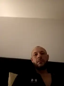 Guitccch's Live XXX Chat