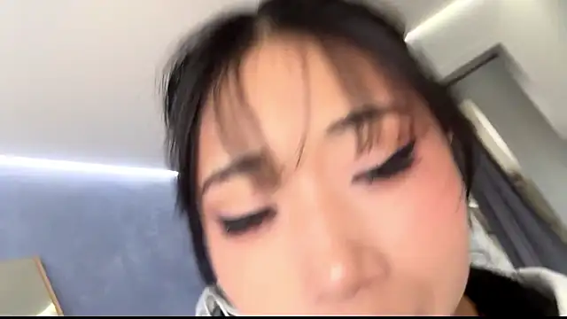 แชท XXX สดของ SweetMiaXO