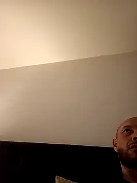 Guitccch's Live XXX Chat