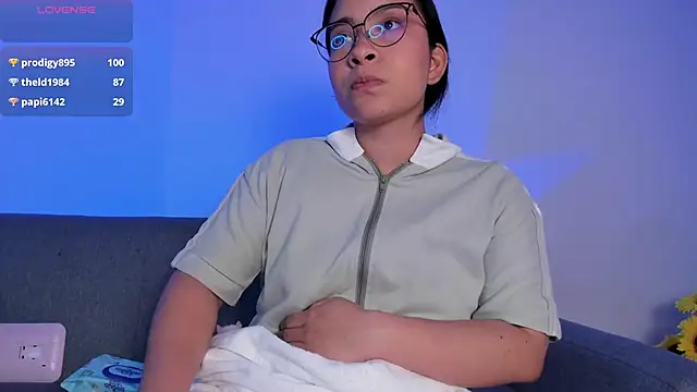 Chat XXX en directo de miah_storm