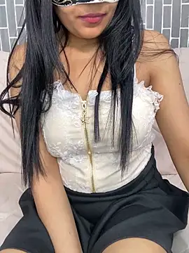 Chatroom XXX en direct de escape_with_me