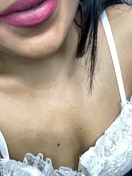 escape_with_me Chat XXX in diretta