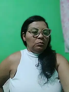 Chat +18 de Amarantha25 ao vivo