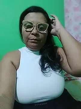 Amarantha25's Live XXX Chat