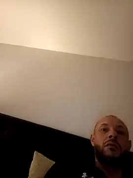 Guitccch Webcam Show