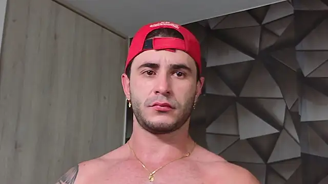 Latino_stud4u 웹캠 쇼