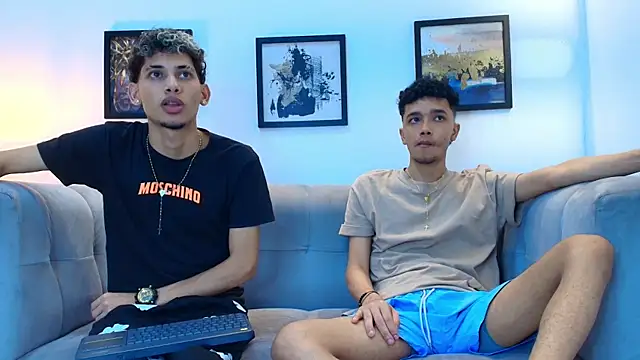 YOUNG_BOYS_HELL's Live XXX Chat