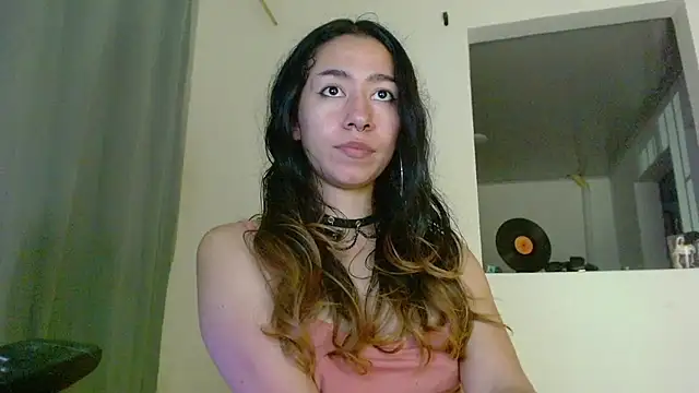 دردشة Maam_Ine الجنسية المباشرة